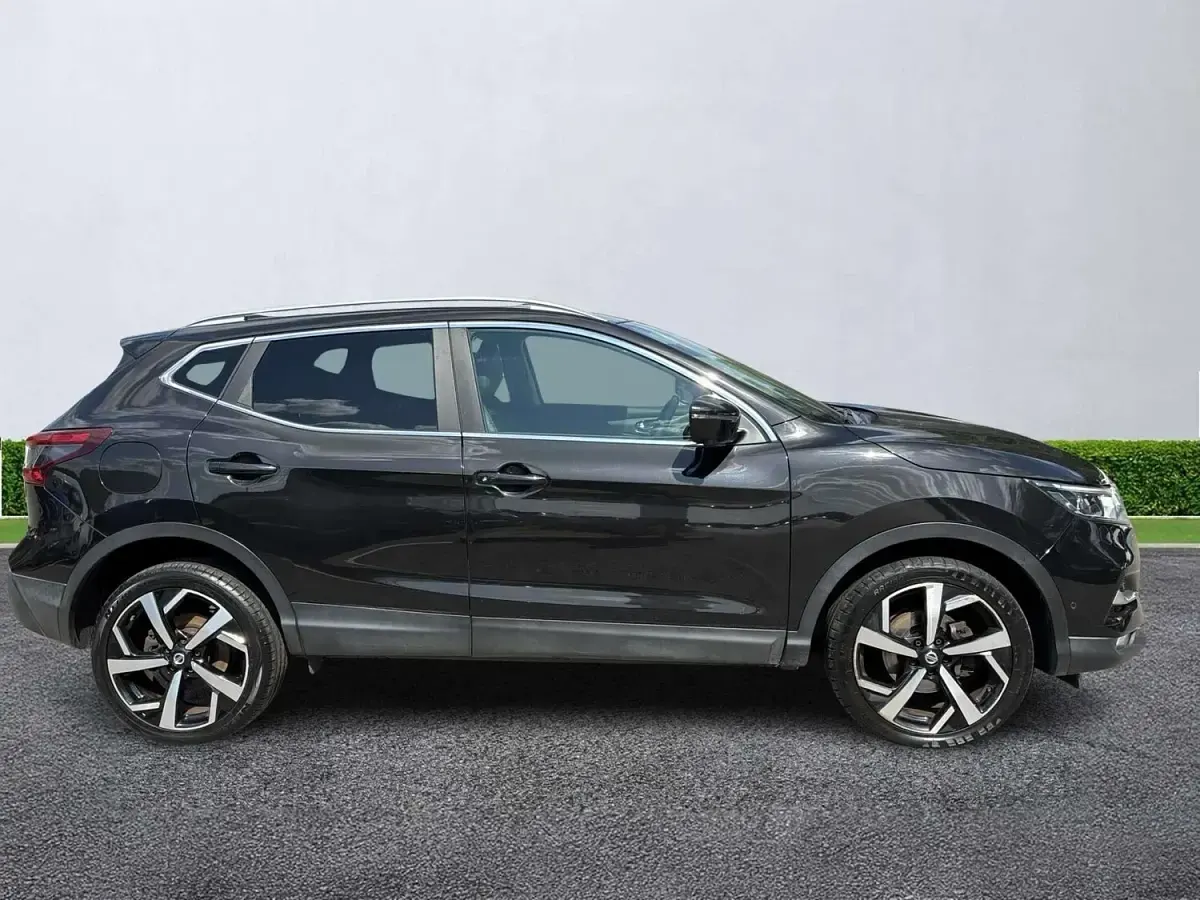 Used Nissan Qashqai Tekna 2019 Black SUV