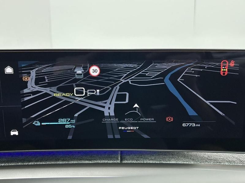 Used Peugeot e-3008 GT 152 kW (207 HP) 2025 White SUV