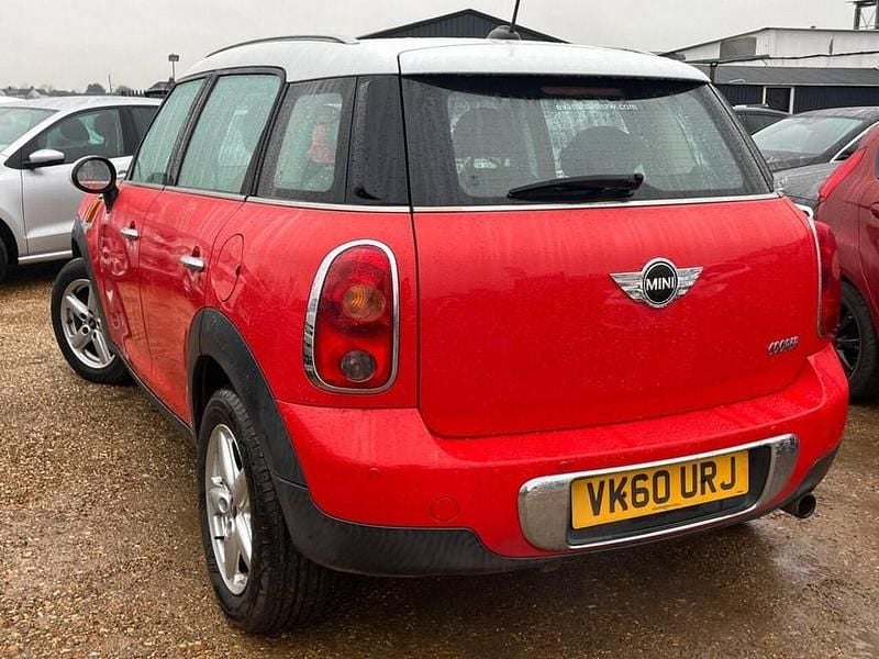 Used Mini Cooper 2010 Red Hatchback