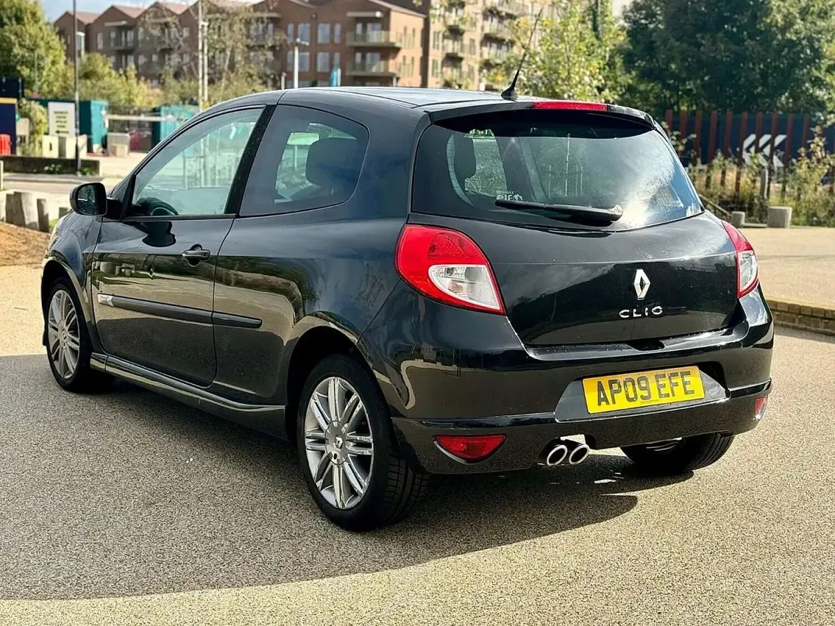 Used Renault Clio GT 128 HP (94 kW) 2009 Black Hatchback