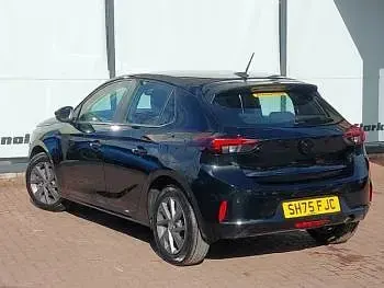 Nowe Vauxhall Corsa Design Edition 100 KM (73 kW) 2025 Czarny Hatchback
