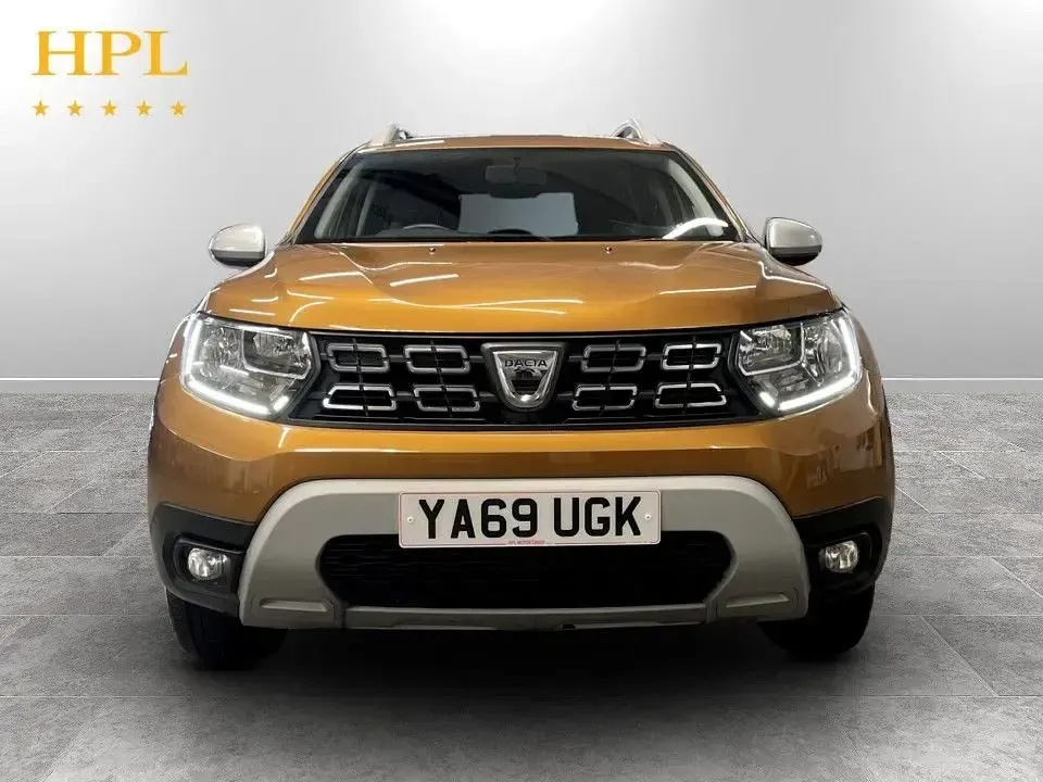 Used Dacia Duster Comfort 100 HP (73 kW) 2019 Orange SUV
