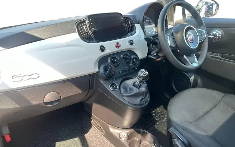 Used Fiat 500 69 HP (50 kW) 2024 Hatchback