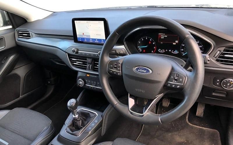 Used Ford Focus Active X 125 HP (91 kW) 2020 Silver Hatchback