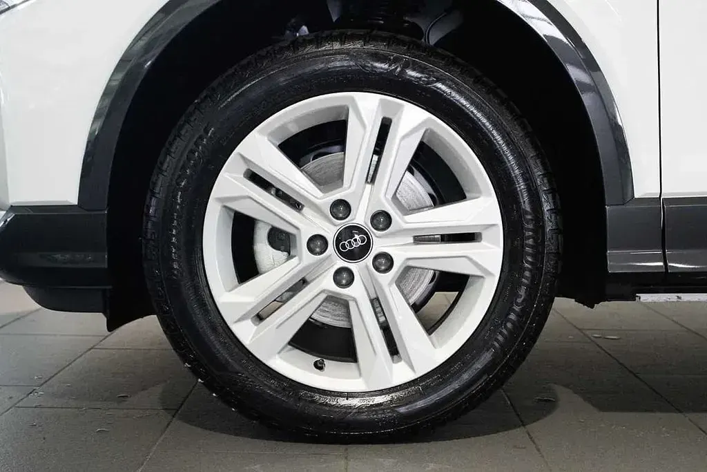 New Audi Q2 Sport 116 HP (85 kW) 2025 Arkona white SUV
