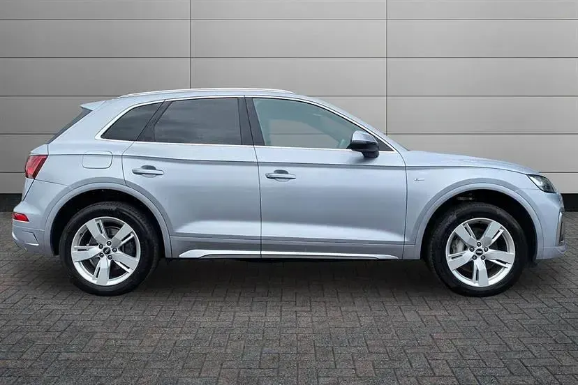 Used Audi Q5 S-Line 299 HP (219 kW) 2022 Silver SUV