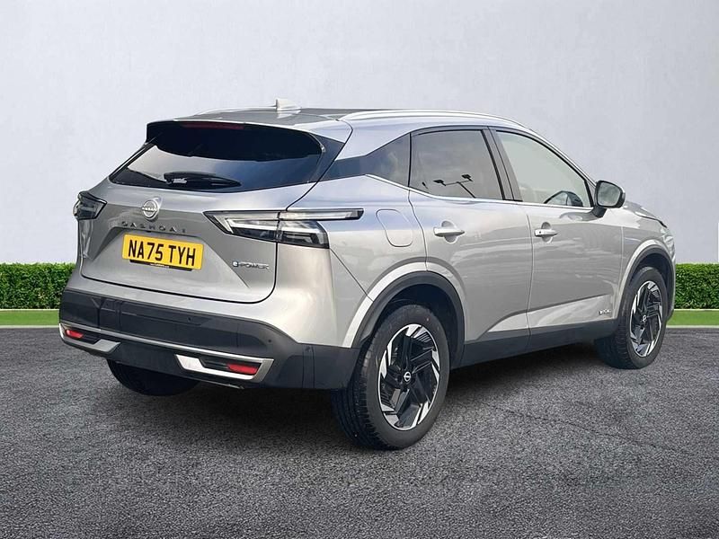 Used Nissan Qashqai N-Connecta 205 HP (150 kW) 2025 Blade silver SUV
