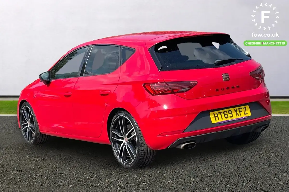 Used Seat Leon CUPRA 290 HP (213 kW) 2020 Red Hatchback