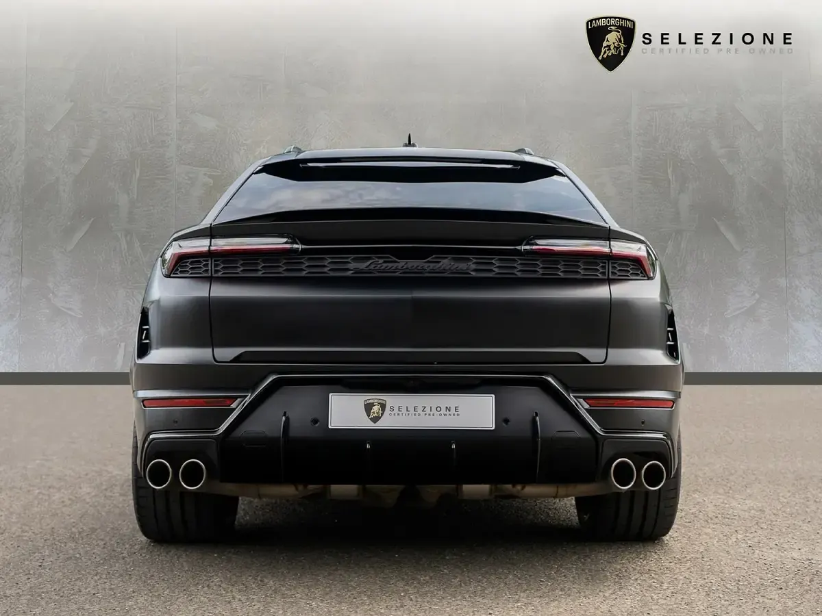 Used Lamborghini Urus 2025 Nero helene SUV