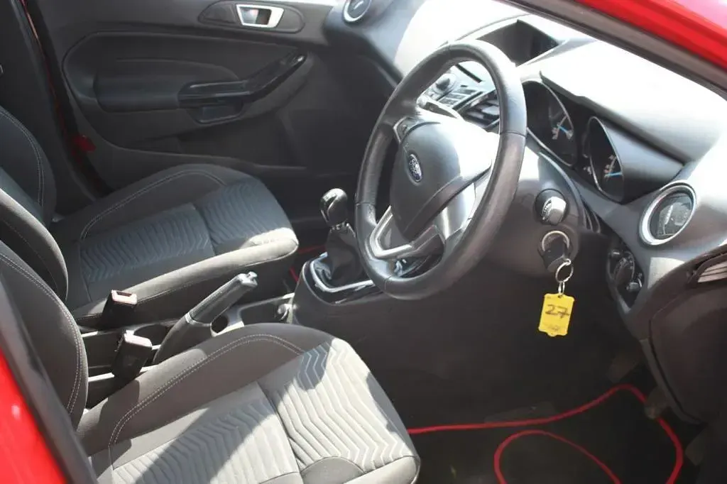 Used Ford Fiesta Zetec 2014 Red Hatchback