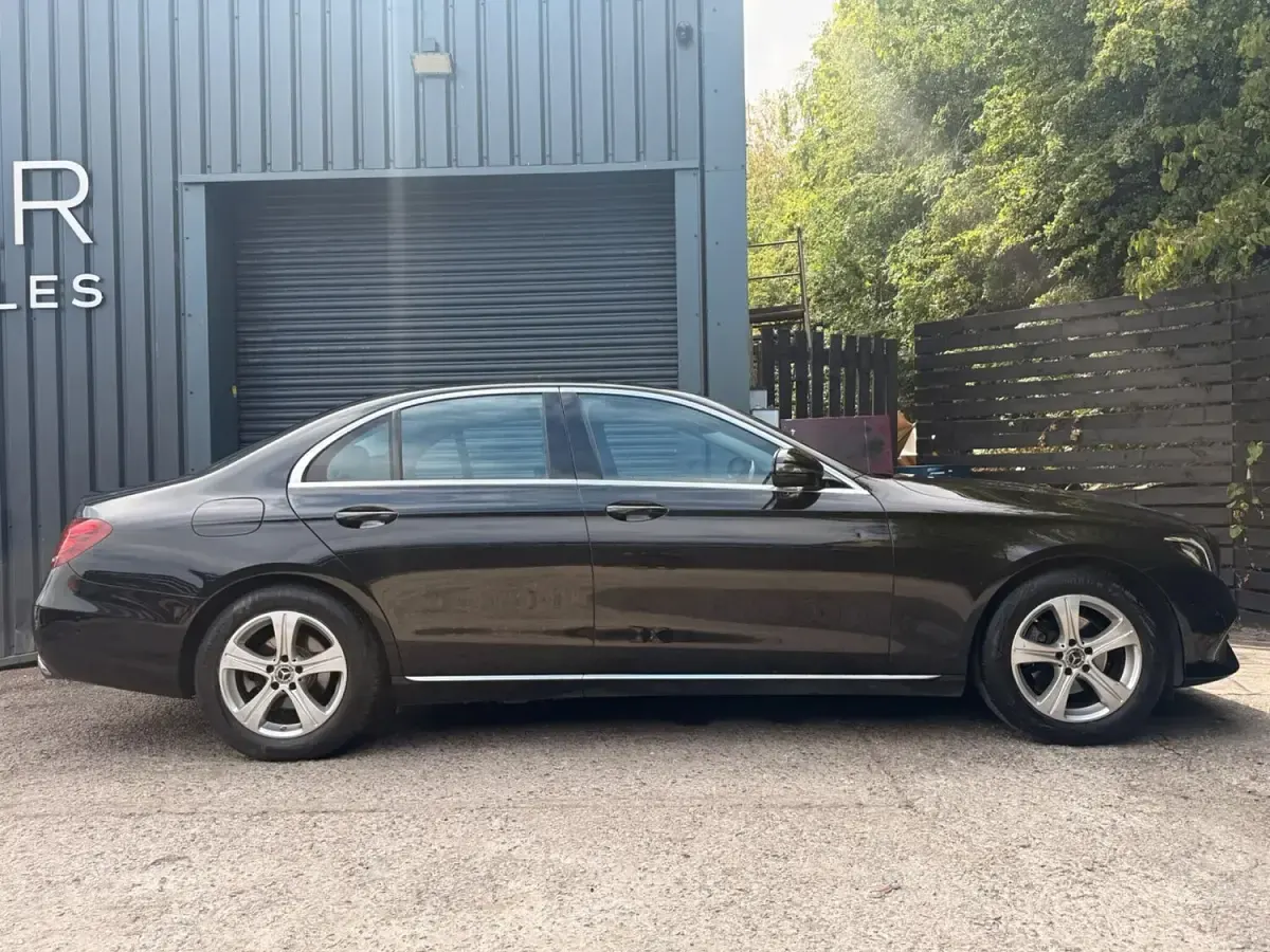 Used Mercedes E220 SE 2017 Black Sedan