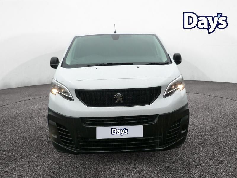 Used Peugeot Expert Premium 2022 White Van