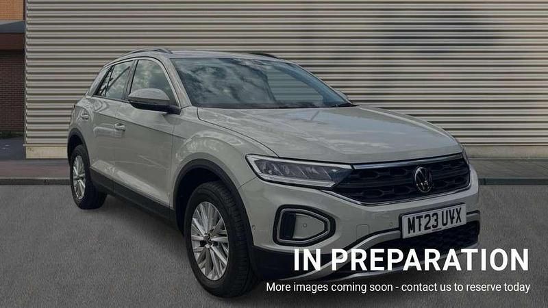 Ascot grey Used 2023 VW T-Roc Life SUV | £22,832 (Fair price) - Image 1/4