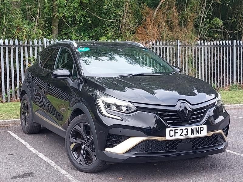 Black Used 2023 Renault Captur Engineered SUV | £18,998 (Fair price) - Image 1/4