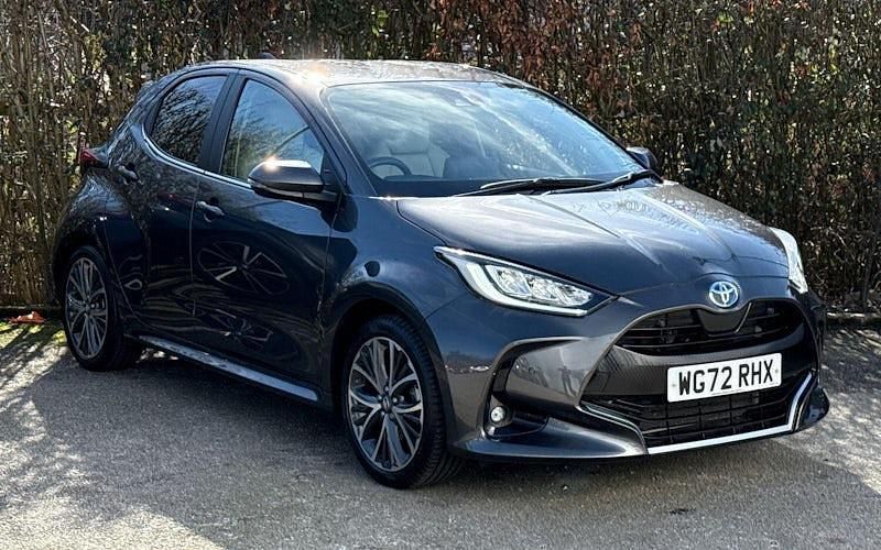 Used Toyota Yaris Hybrid 116 HP (85 kW) 2023 Grey Hatchback