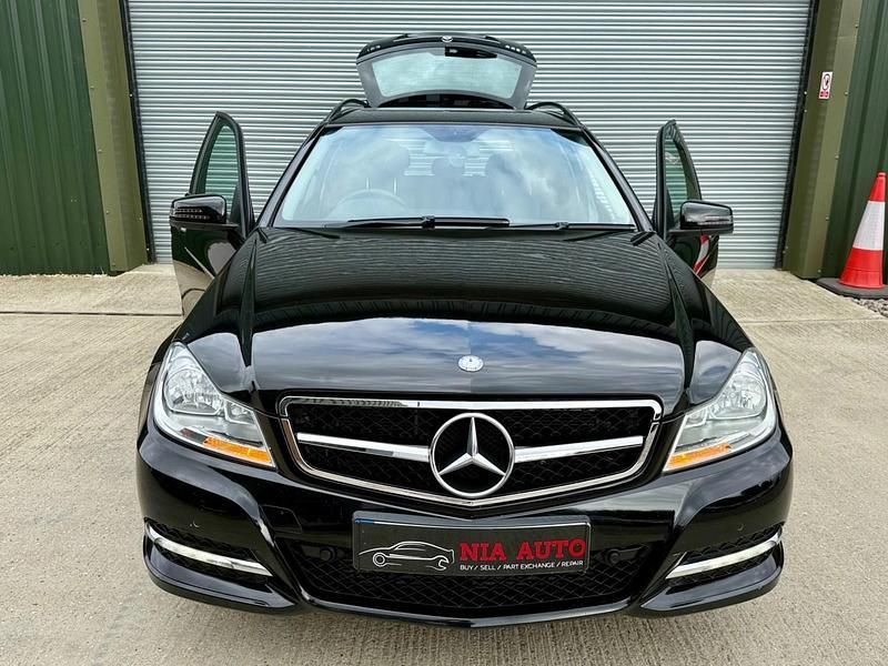 Black Used 2012 Mercedes C200 Executive Estate | £3,699 (Fair price) - Image 1/4