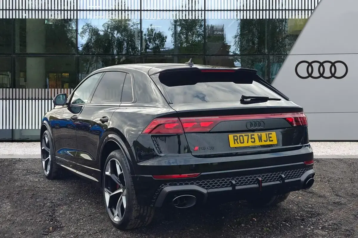 Used Audi Q8 Performance 2025 Black SUV