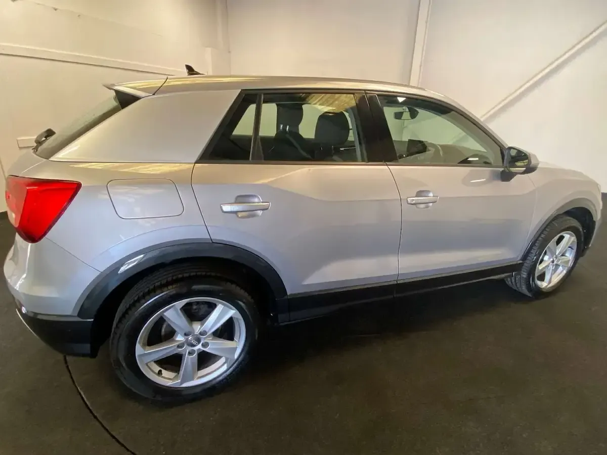 Used Audi Q2 Sport 115 HP (84 kW) 2019 Silver SUV
