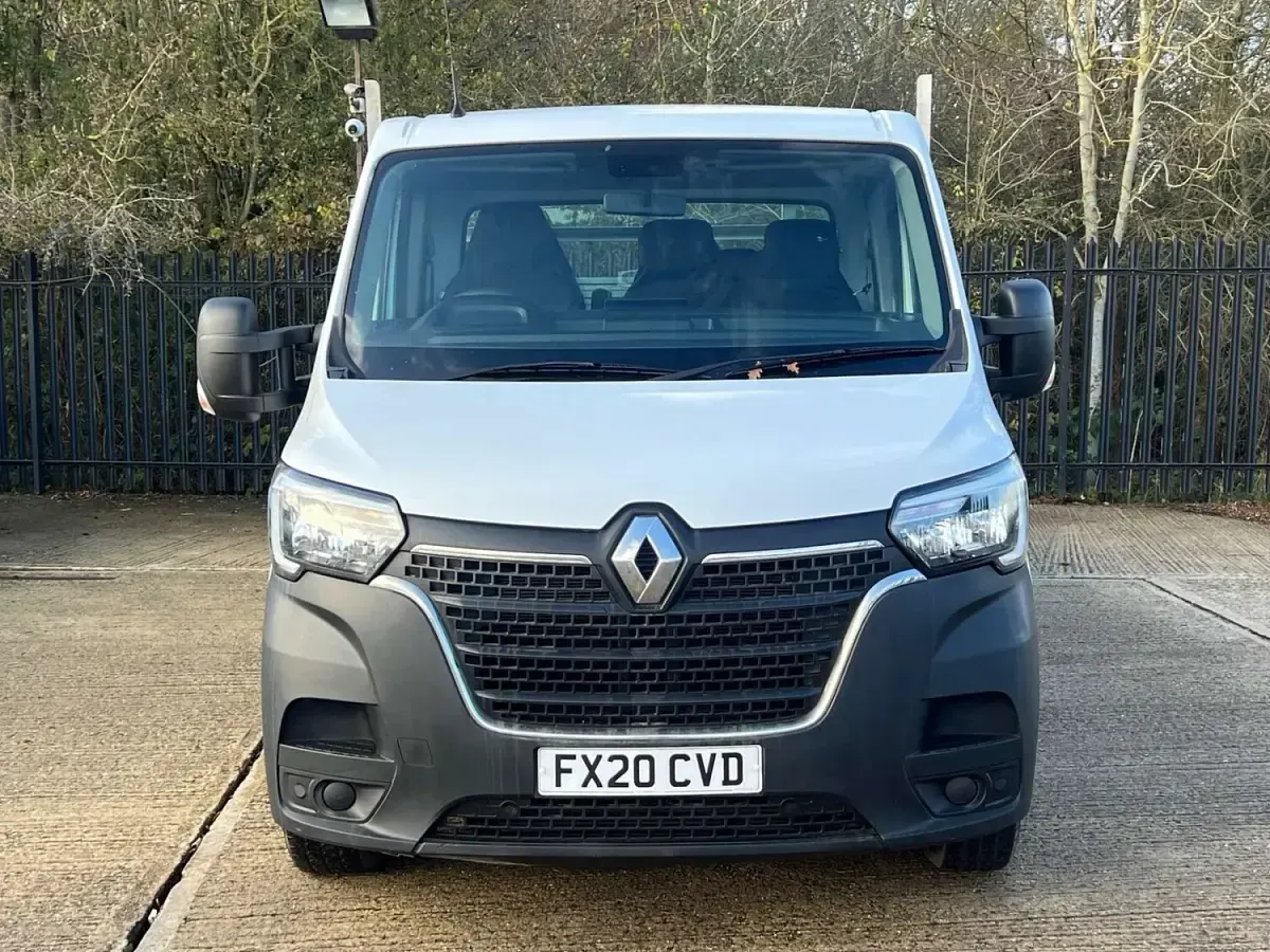 Used Renault Master Business 2020 White Cabriolet