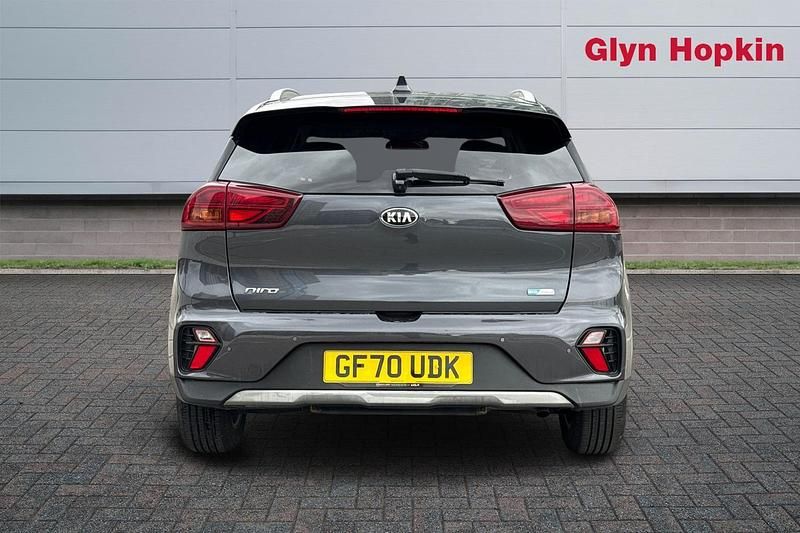 Used Kia Niro 139 HP (102 kW) 2020 Grey SUV