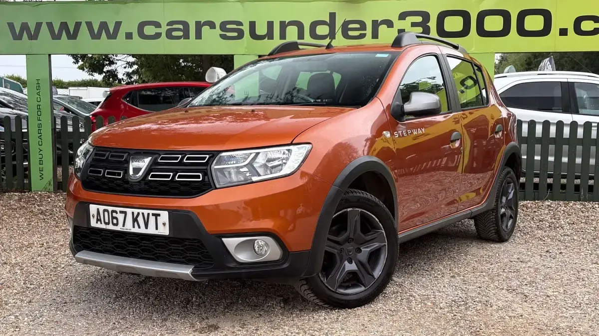 Used Dacia Sandero Stepway 2017 Orange Hatchback