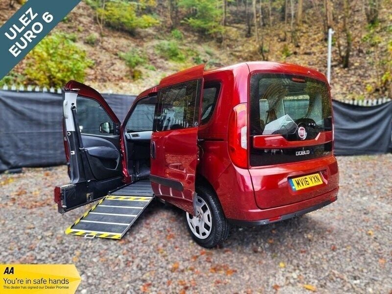 Red Used 2016 Fiat Doblò Easy MPV | £10,901 (Expensive) - Image 1/4