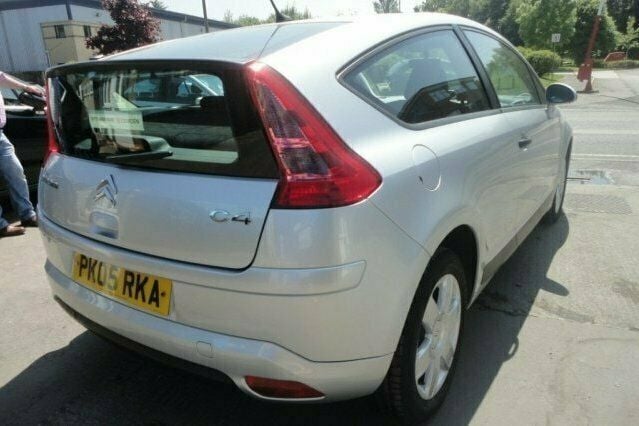Used Citroën C4 110 HP (80 kW) 2005 Hatchback