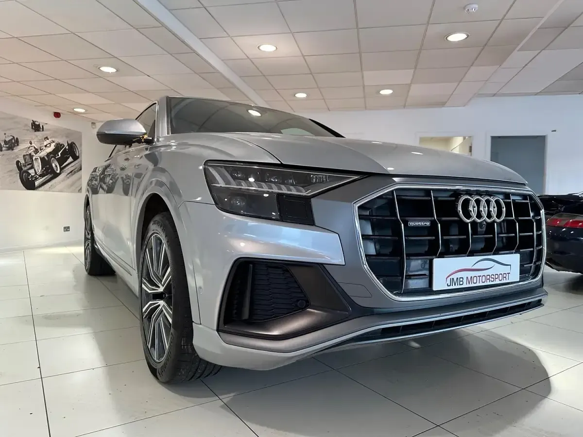 Used Audi Q8 S-Line 286 HP (210 kW) 2023 Silver SUV