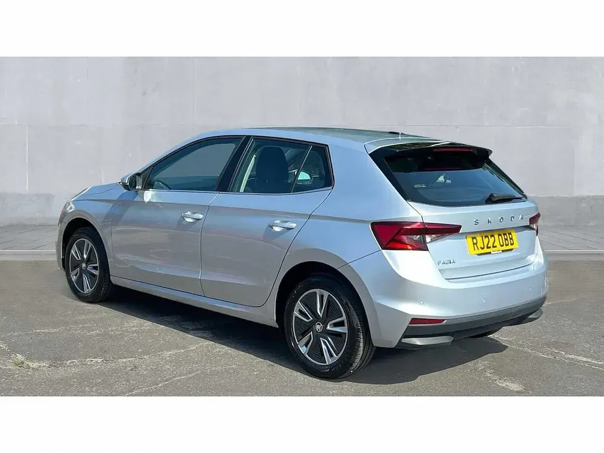 Used Skoda 110 R SE L 81 HP (59 kW) 2022 Brilliant silver metallic Hatchback
