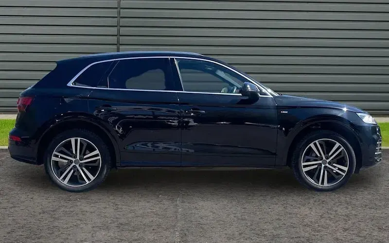 Used Audi Q5 Competition 367 HP (269 kW) 2020 Black SUV