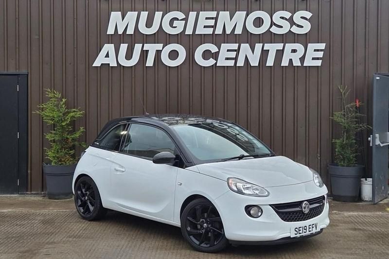 Used Vauxhall Adam 70 HP (51 kW) 2019 White Hatchback
