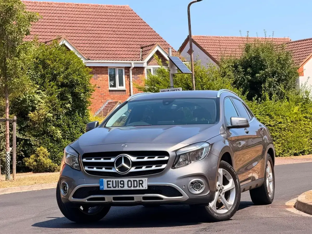 Used Mercedes GLA200 Executive 2019 Grey SUV