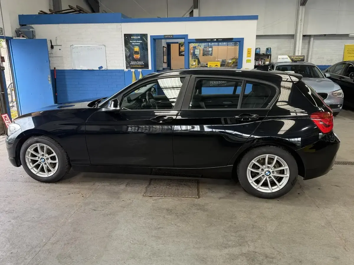 Used BMW 116 Efficient Dynamics 116 HP (85 kW) 2015 Black Hatchback