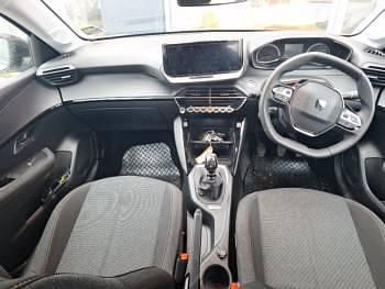 Second-hand Peugeot 208 Style 101 CP (74 kW) 2025 Gri Hatchback