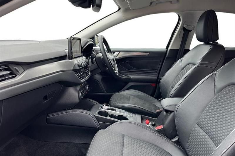 Used Ford Focus Titanium X 125 HP (91 kW) 2021 Agate black Hatchback