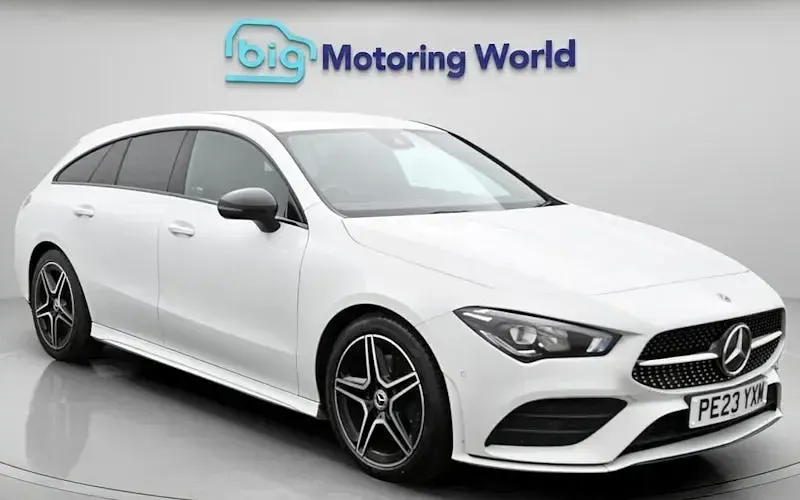 Second-hand Mercedes CLA200 Shooting Brake Executive 163 CP (119 kW) 2022 Break