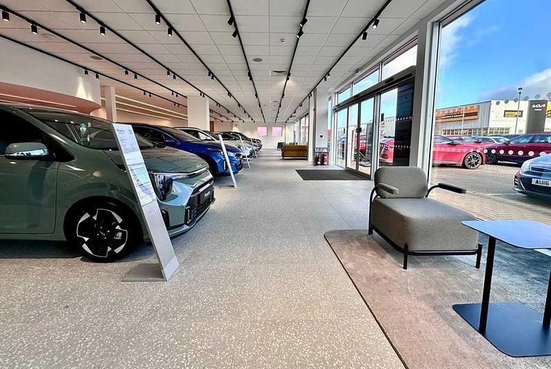 New Kia Sportage GT-Line 2025 White SUV