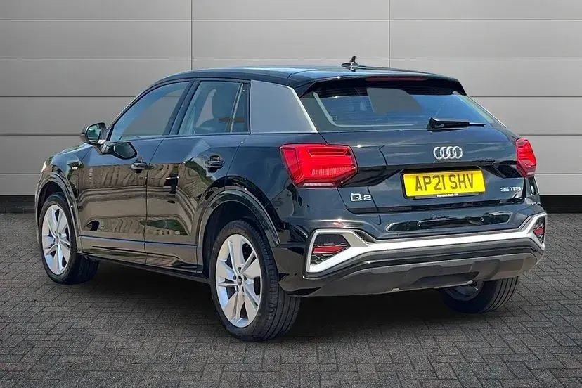 Used Audi Q2 S-Line 150 HP (110 kW) 2021 Black SUV