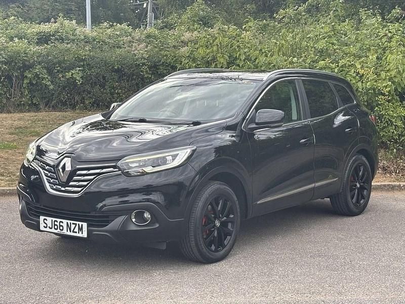Black Used 2016 Renault Kadjar Dynamique SUV | £6,000 (Fair price) - Image 1/4