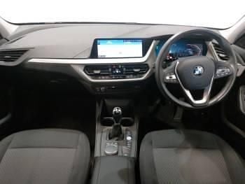 Used BMW 118 Comfort Edition 136 HP (100 kW) 2022 Black Hatchback