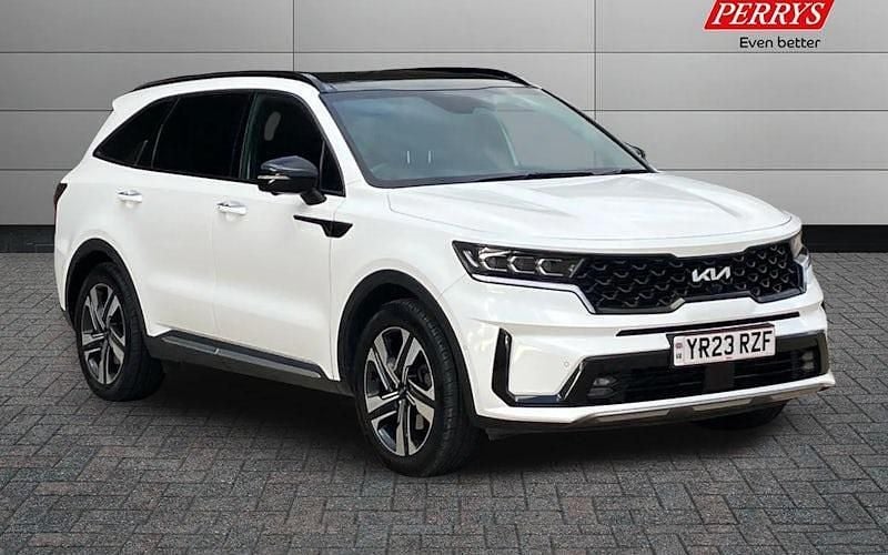 Used 2023 Kia Sorento SUV | £35,395 (Fair price) - Image 1/4