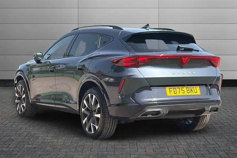 Used Cupra Formentor 150 HP (110 kW) 2025 Magnetic tech grey SUV