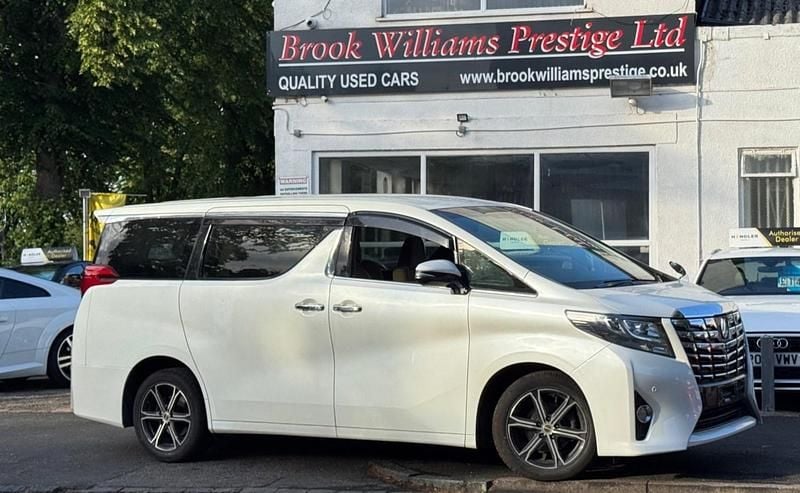 White Used 2025 Toyota Alphard MPV | £15,950 (Super price) - Image 1/4