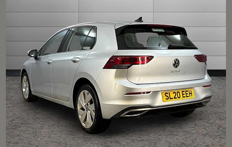 Used VW Golf VIII Style 130 HP (95 kW) 2020 Silver Hatchback