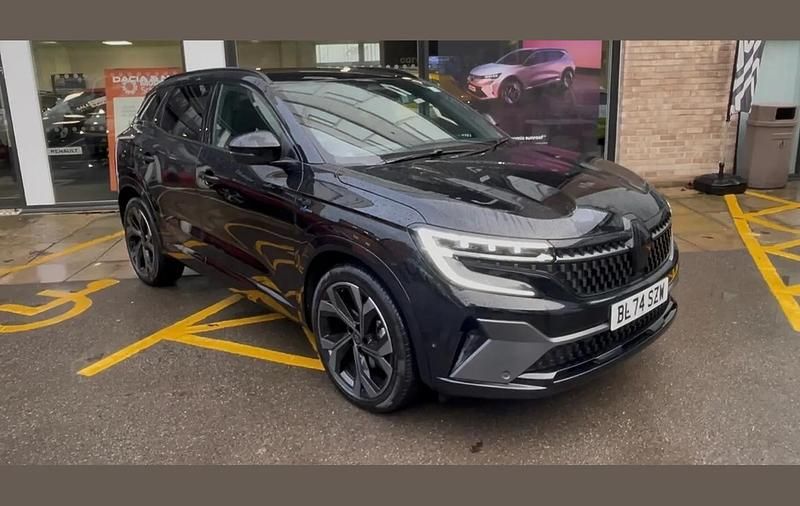 Used Renault Austral Techno Esprit Alpine 200 HP (147 kW) 2024 Diamond black  SUV