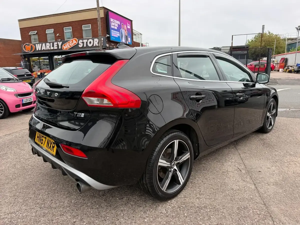 Used Volvo V40 R-Design 2017 Black Hatchback