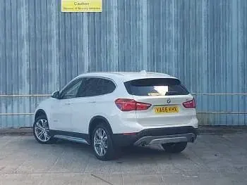 Używany BMW X1 xLine 190 KM (139 kW) 2016 Biały SUV