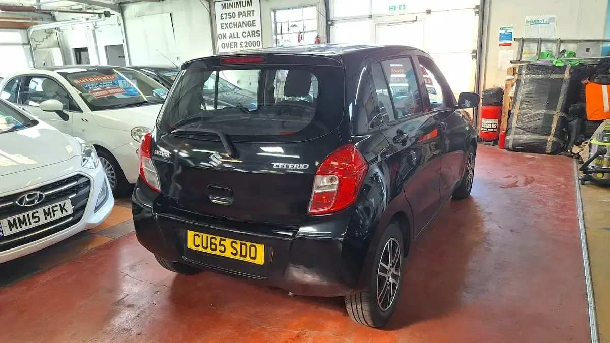Used Suzuki Celerio SZ4 68 HP (50 kW) 2015 Black Hatchback