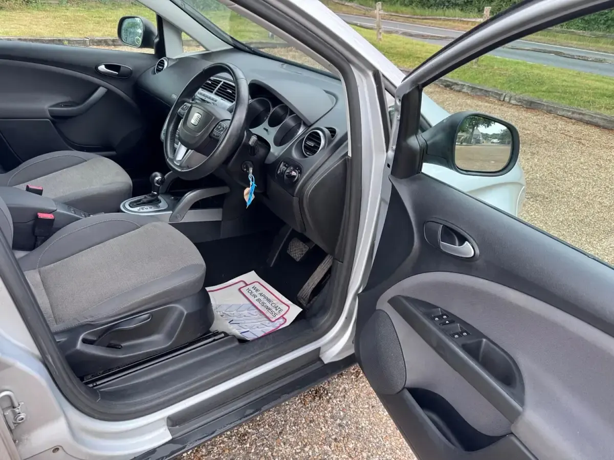 Used Seat Altea SE 105 HP (77 kW) 2011 Silver MPV