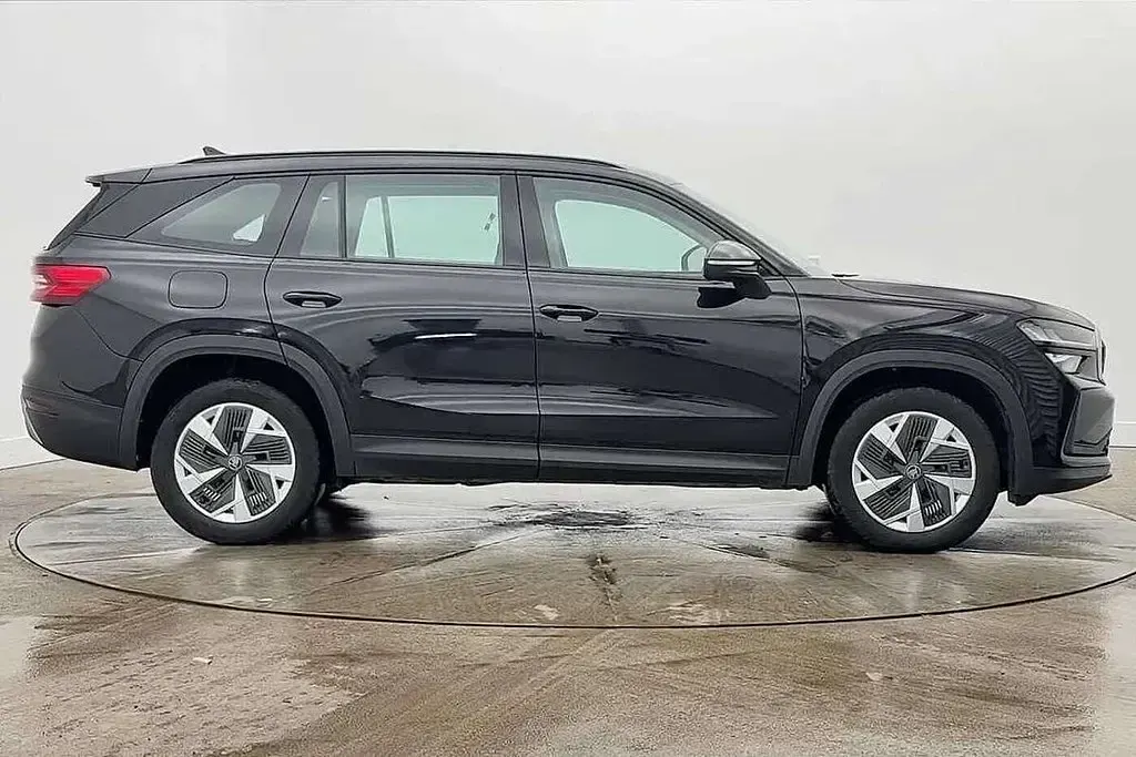 Used Skoda Kodiaq SE 200 HP (147 kW) 2025 Black SUV